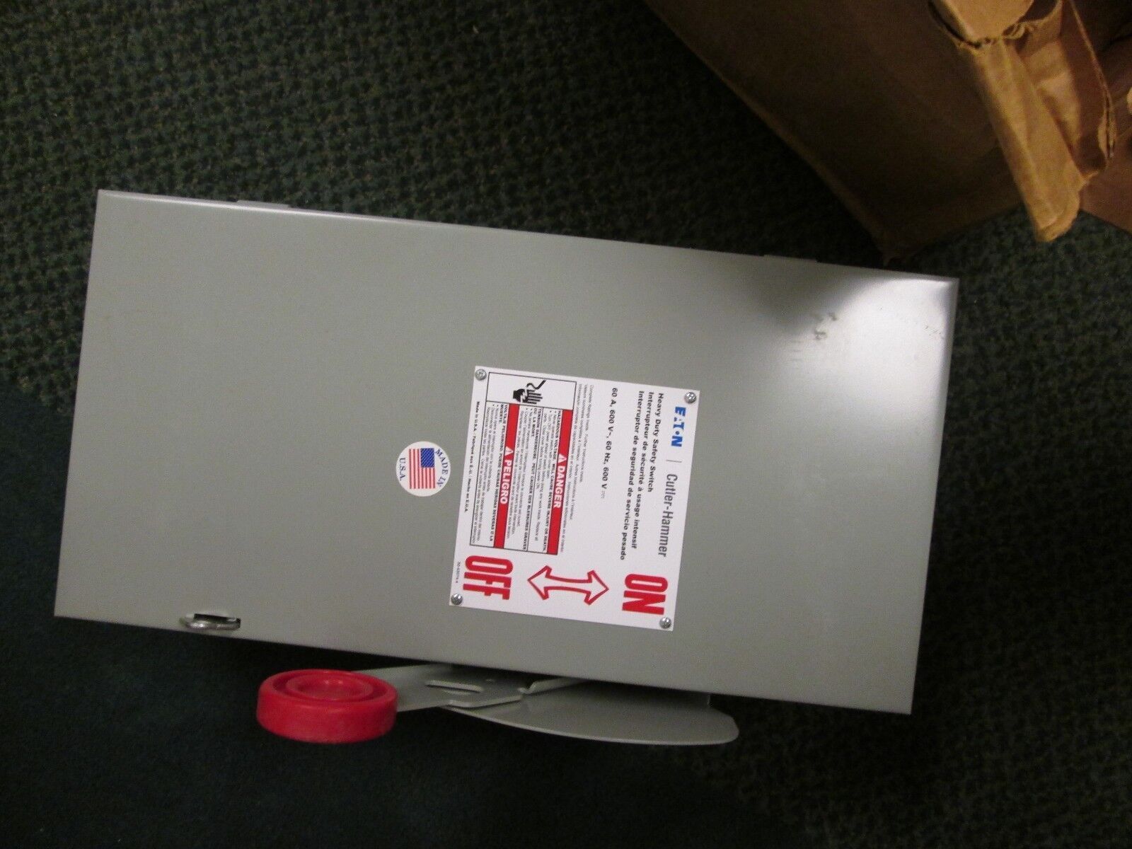 Cutler-Hammer Non-fusible Safety Switch DH262UGK 60A 600V 2P New surplus