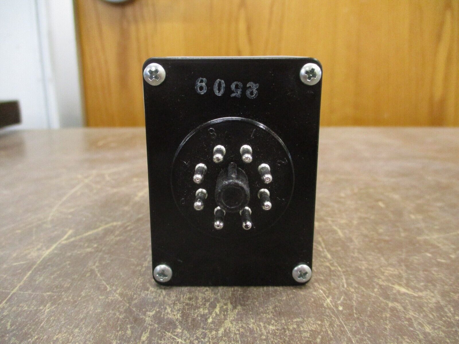 Time Mark Voltage Sensor 98043309 2601-110VDC New Surplus