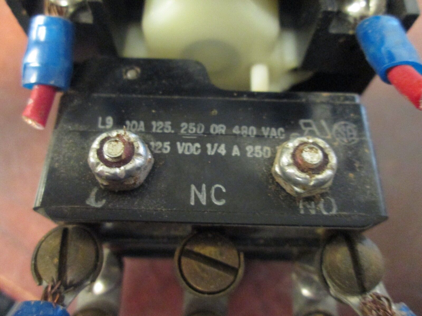 Agastat Timer 7012AK 1-300sec Range 120V Coil w/ Aux Contacts Used