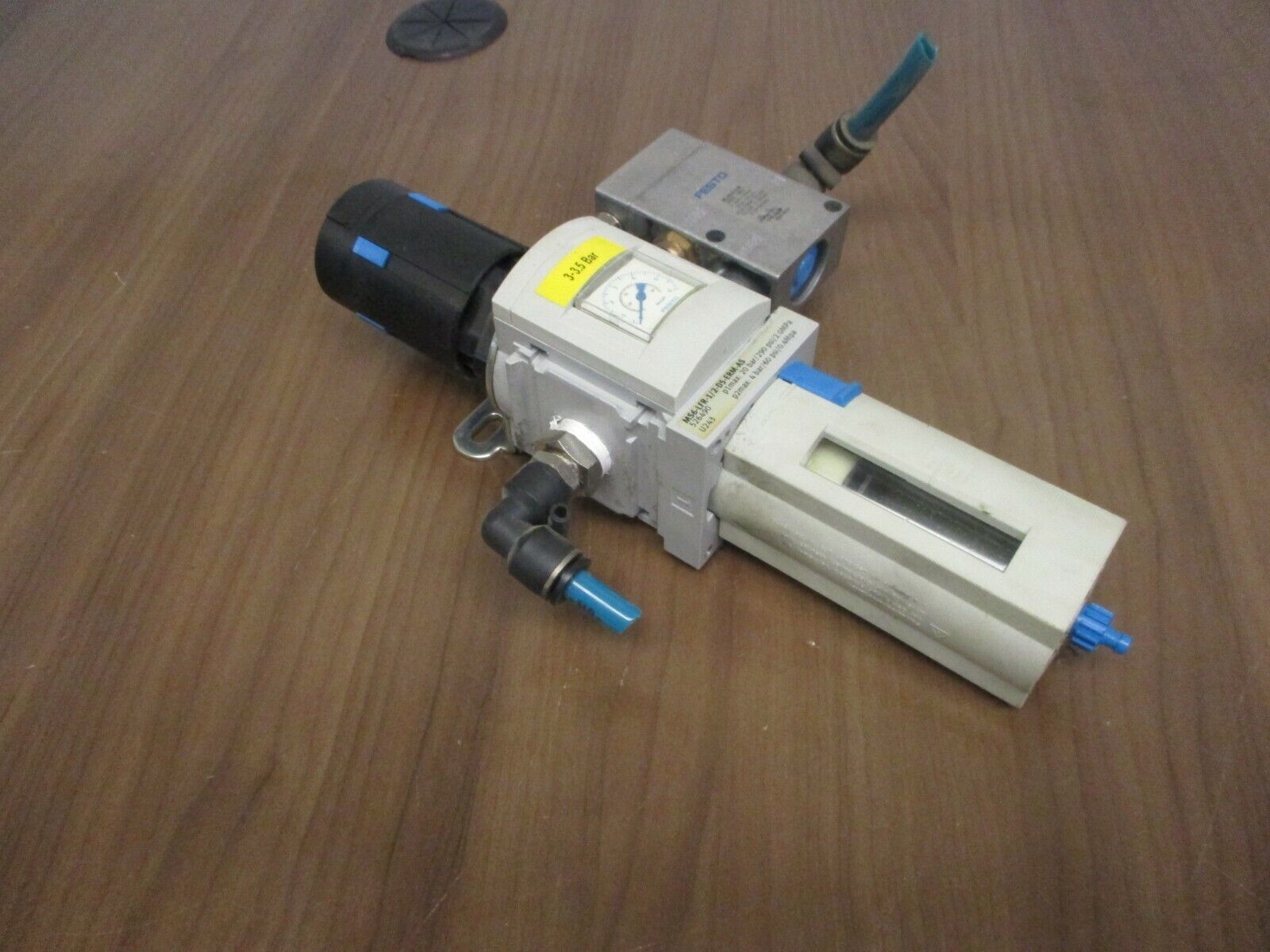 Festo Filter Regulator w/ Solenoid MS6-LFR-1/2-D5-ERM-AS 60/290PSI Used