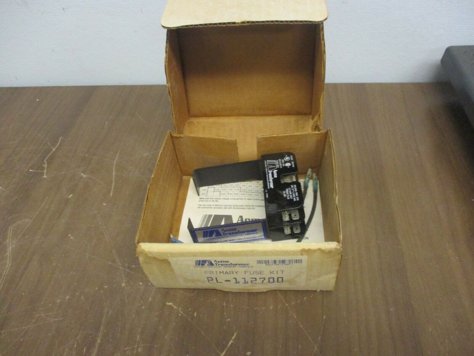 Acme Transformer Primary Fuse Kit PL-112700 New Surplus