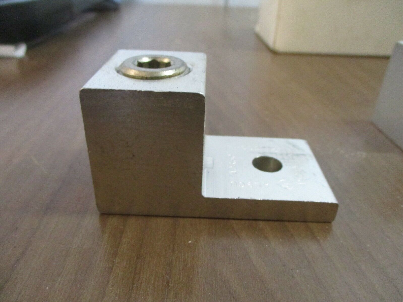Thomas & Betts Blackburn Dual Rated Connector ADR50 4STR-500KCMIL 1-Conductor