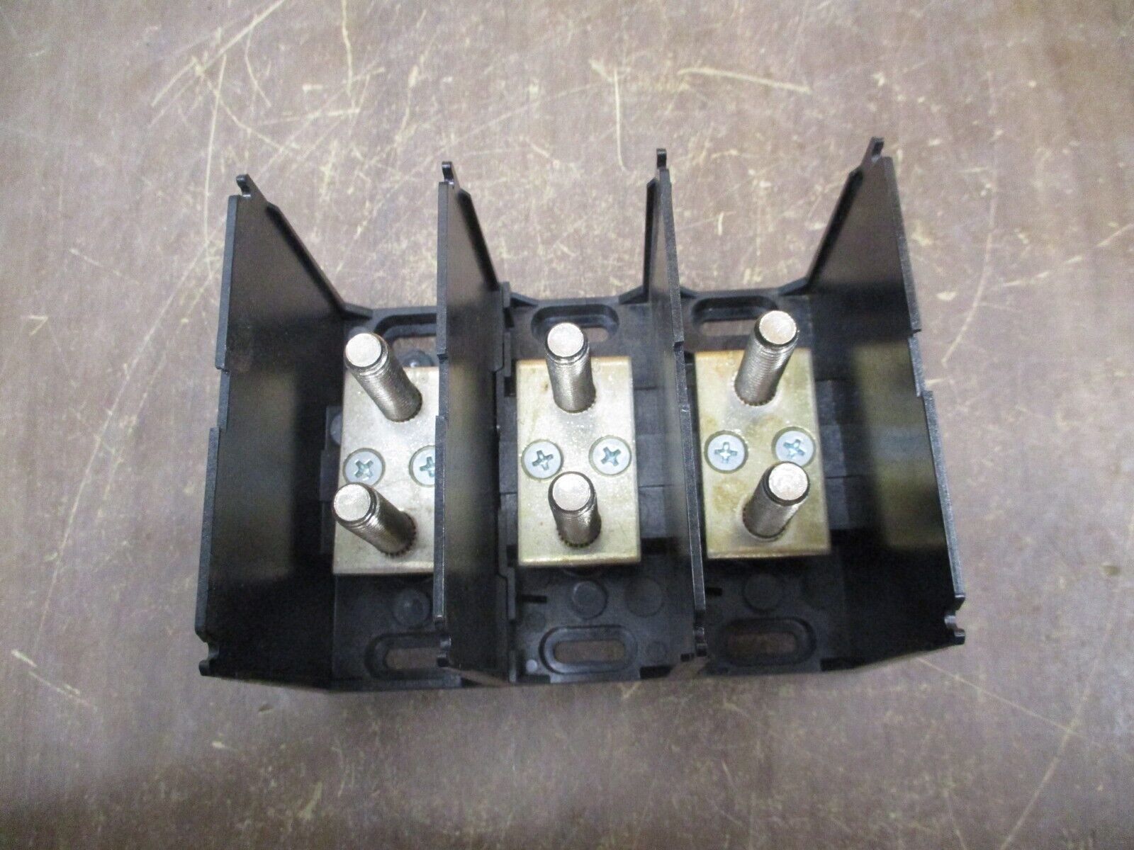Marathon Power Distribution Block 1333564 310A 600V 3P Line/Load: M10 STUD