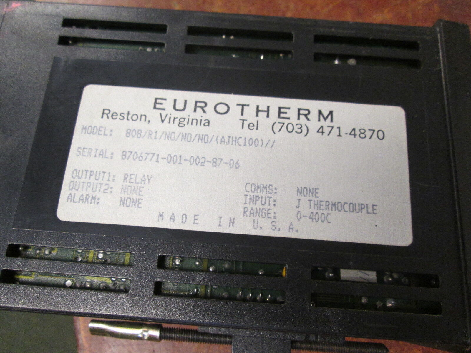 Eurotherm Temperature Controller 808/R1/NO/NO/NO/(AJHC100) Range: 0-400 C Used