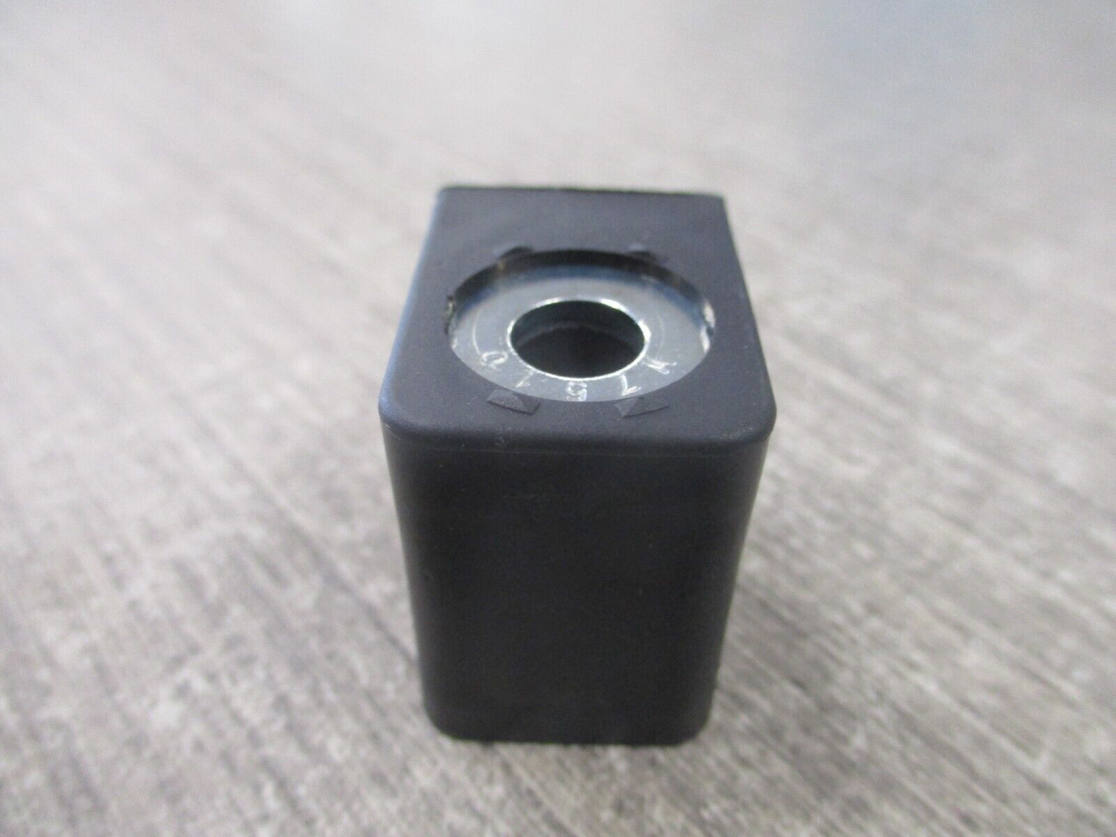 Ingersoll Rand Solenoid Valve Coil 8-22-5 24VDC 48VAC New Surplus