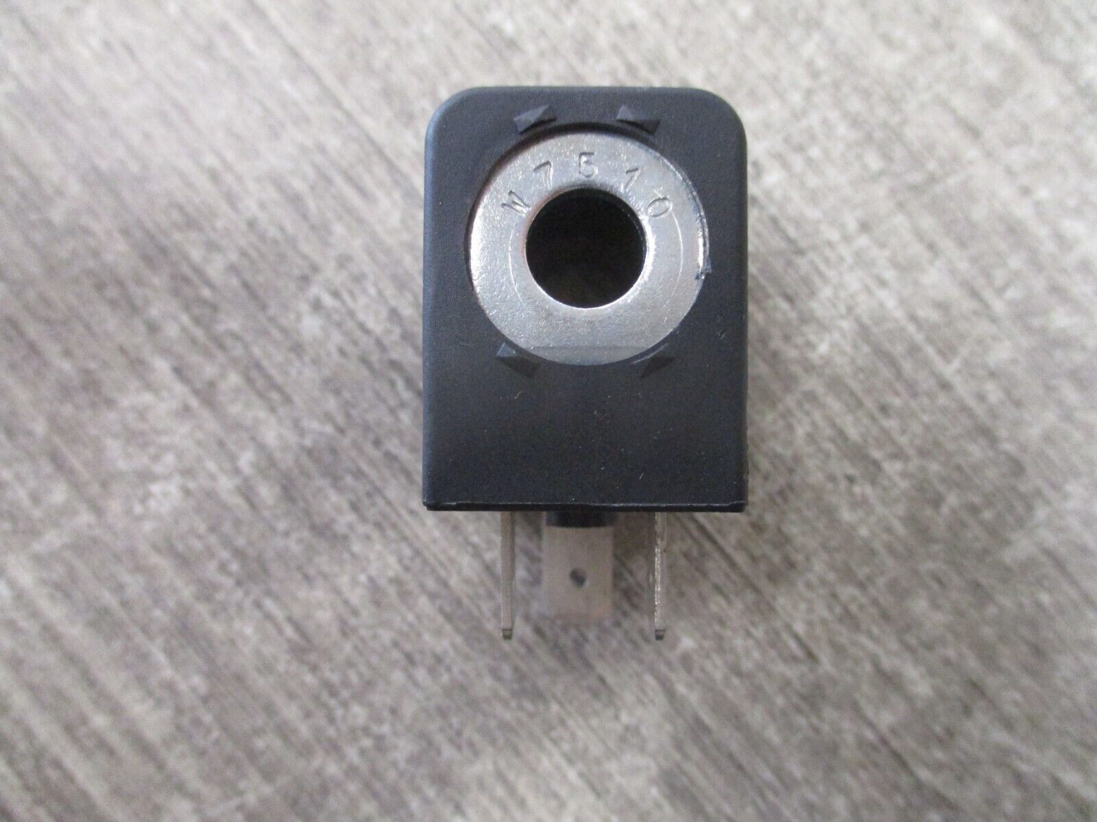 Ingersoll Rand Solenoid Valve Coil 8-22-5 24VDC 48VAC New Surplus