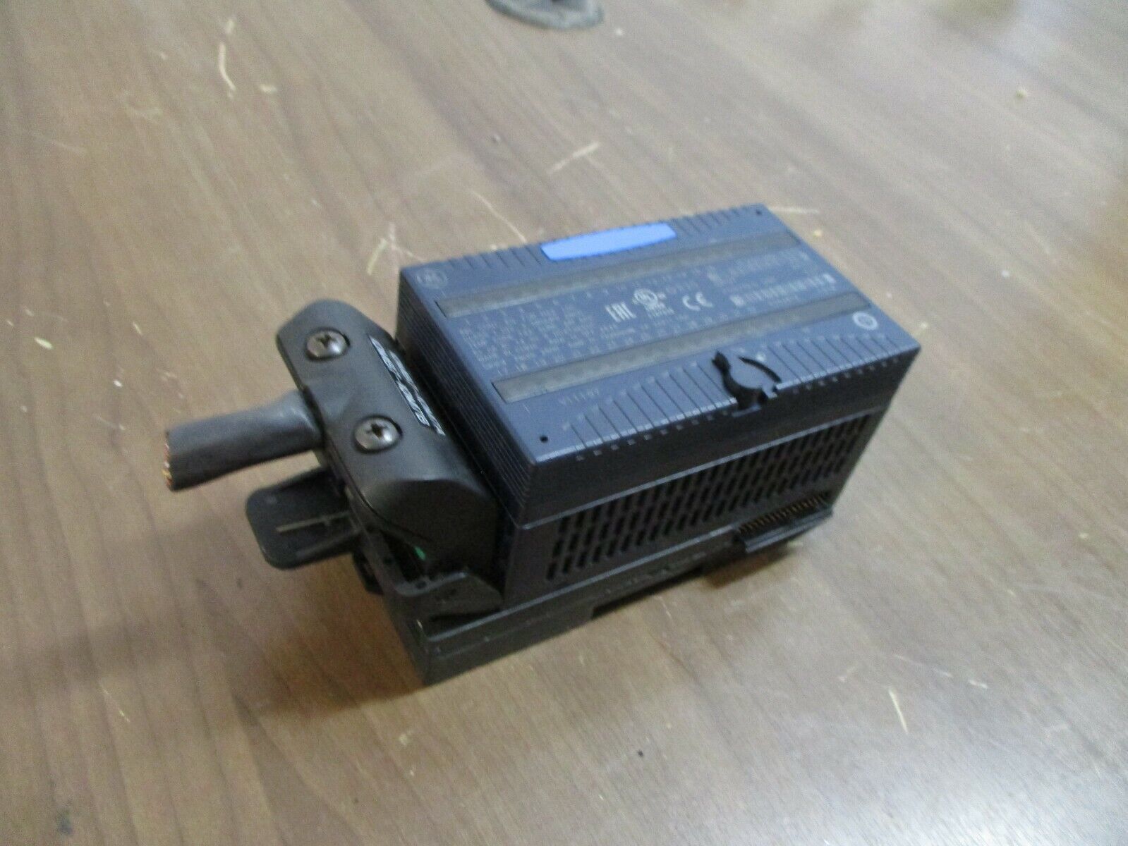 GE VersaMax Discreate Input Positive Logic Module IC200MDL650L 32PT 24VDC Used