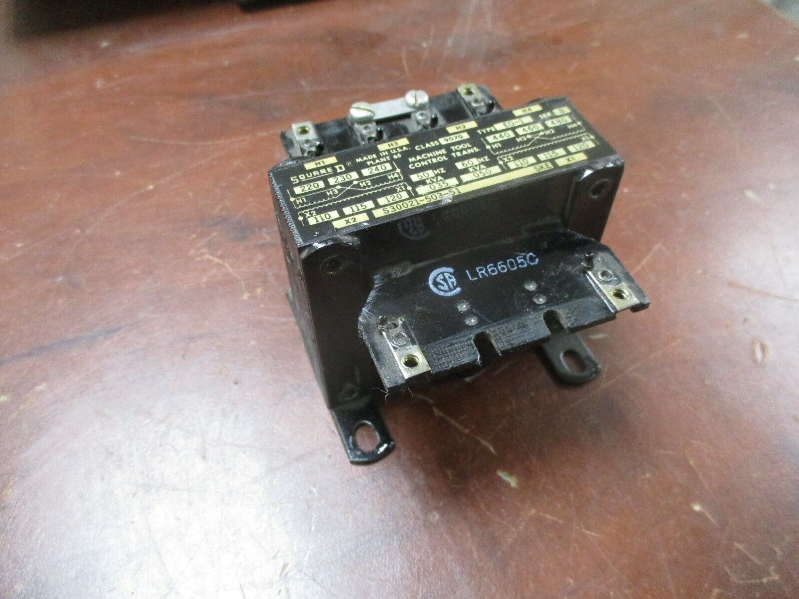 Square D Control Transformer 9070 E0-1 0.050KVA Pri: 480V Sec: 120V Used