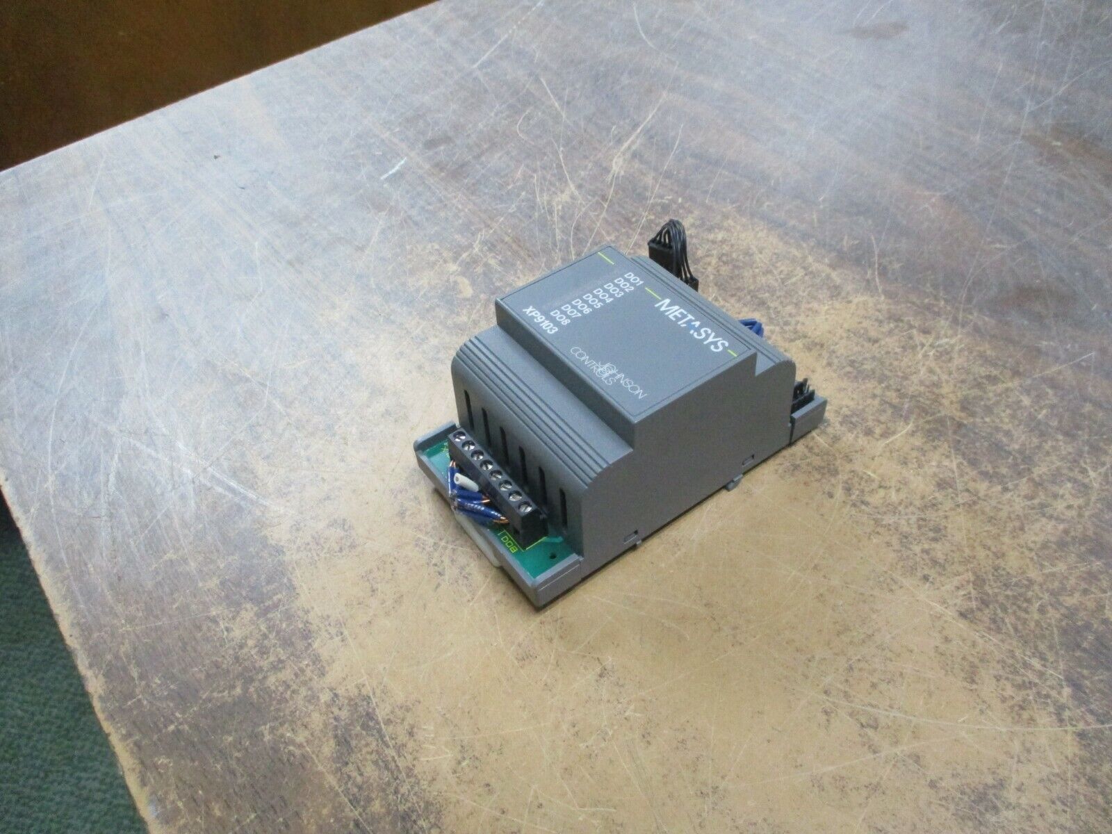 Johnson Controls Metasys XT9103 Expansion Module XP-9103-8004 Used