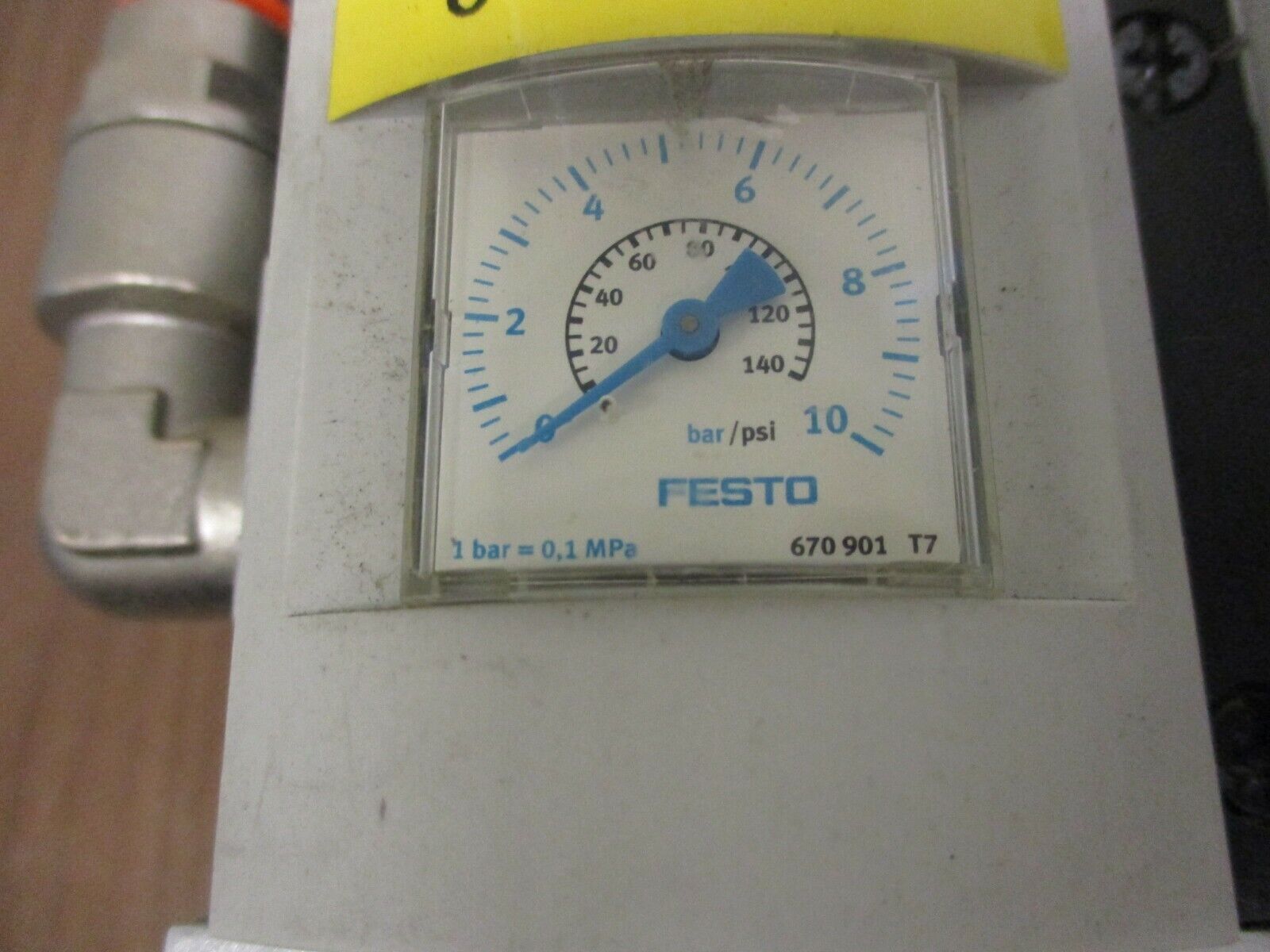 Festo Filter Regulator w/ Shut Off Valve MS6-LFR-1/2-D6-ERM-AS/MS6-EE-1/2-V24-S