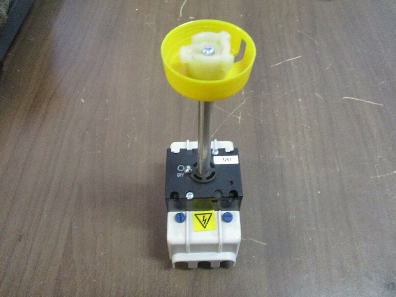 Kraus & Naimer Disconnect Switch KG64 60A 600V *No Handle* *No DIN Rail Mount*