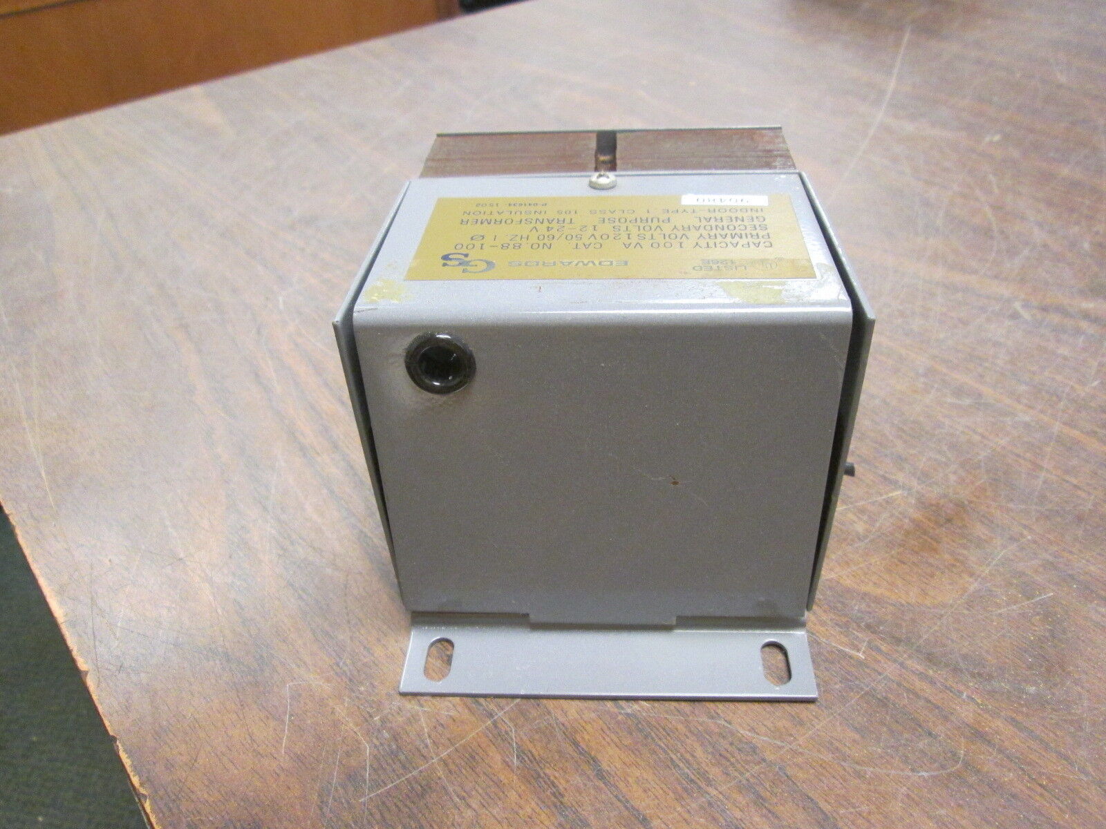 Edwards Transformer 88-100 100VA Pri: 120V Sec: 12-24V 1Ph Used