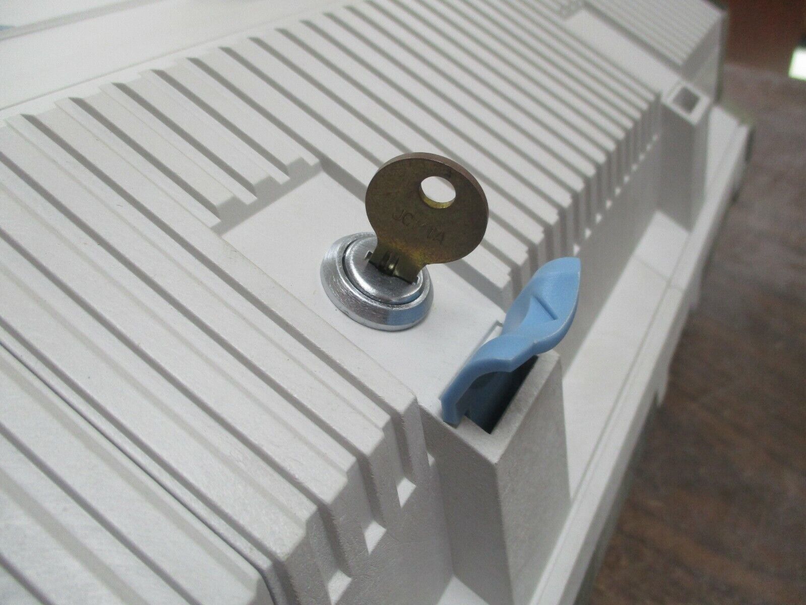 Metasys Facilitator Air Handling Unit Controller AtlUI03 Used