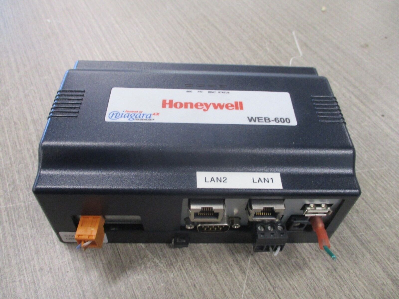 Honeywell Niagara AX Controller WEB-600 Used