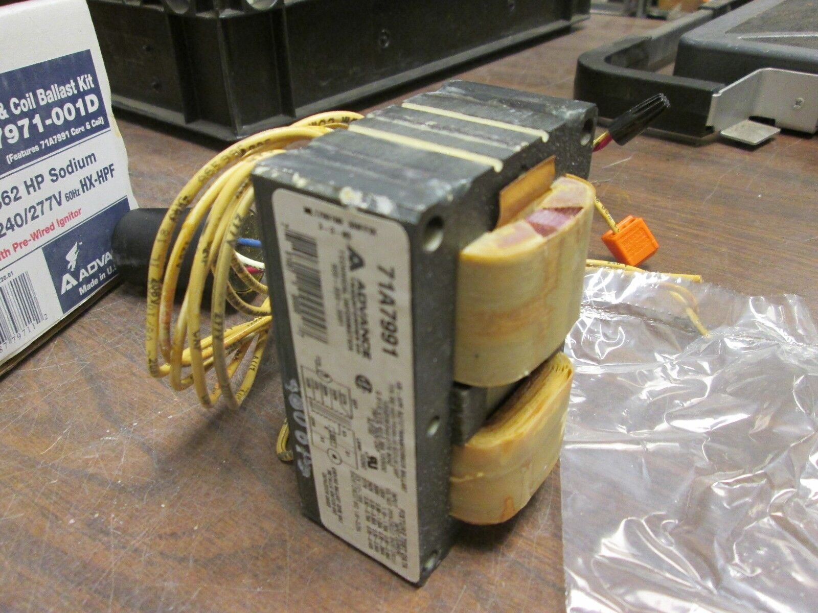 Advance Core & Coil Ballast Kit 71A7971-001D 1-70W 120/208/240/277V New Surplus