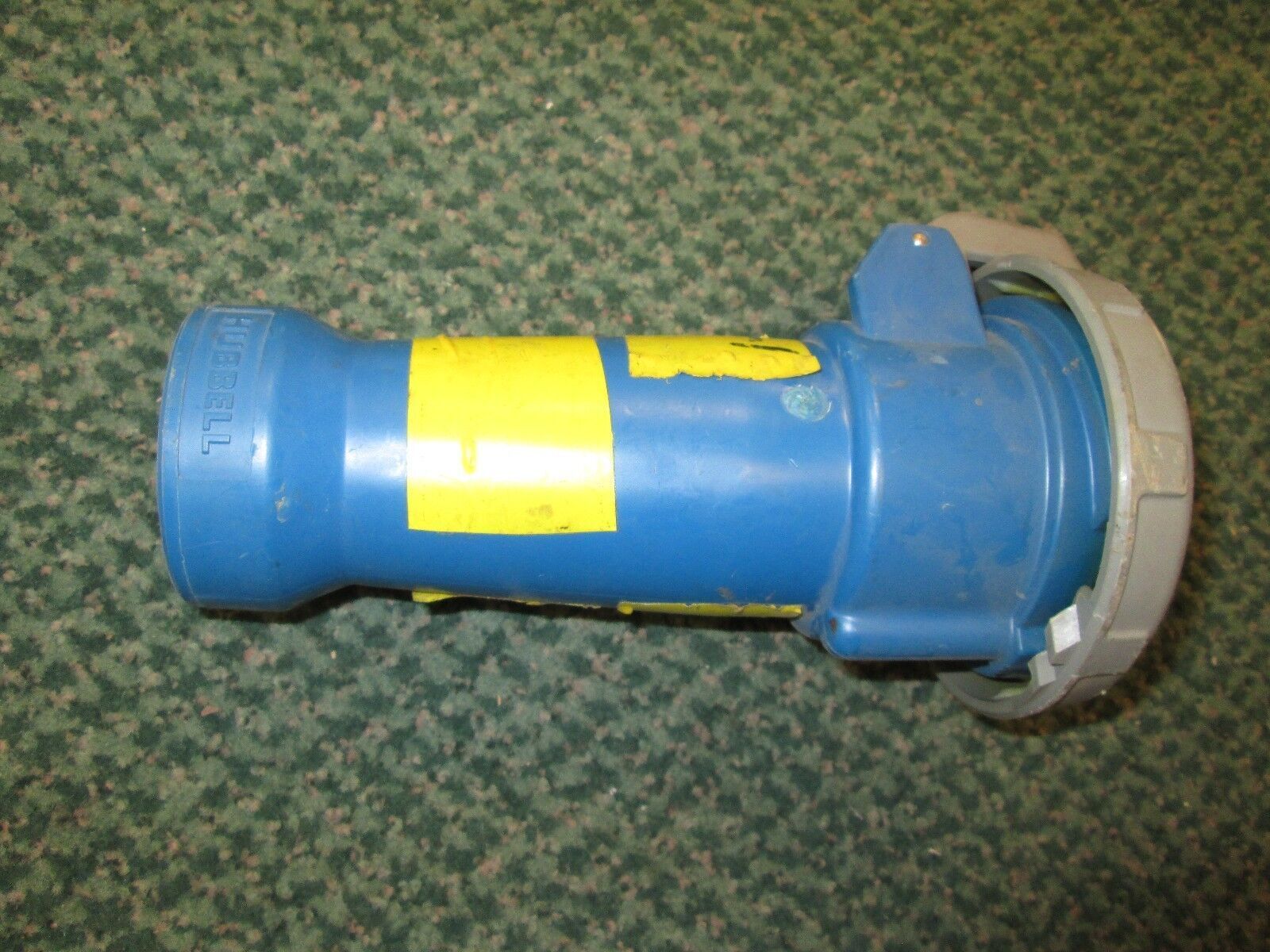 Hubbell Connector 520C2W 30A 120/208V 4P 5W Watertight 3Ph Open End Used