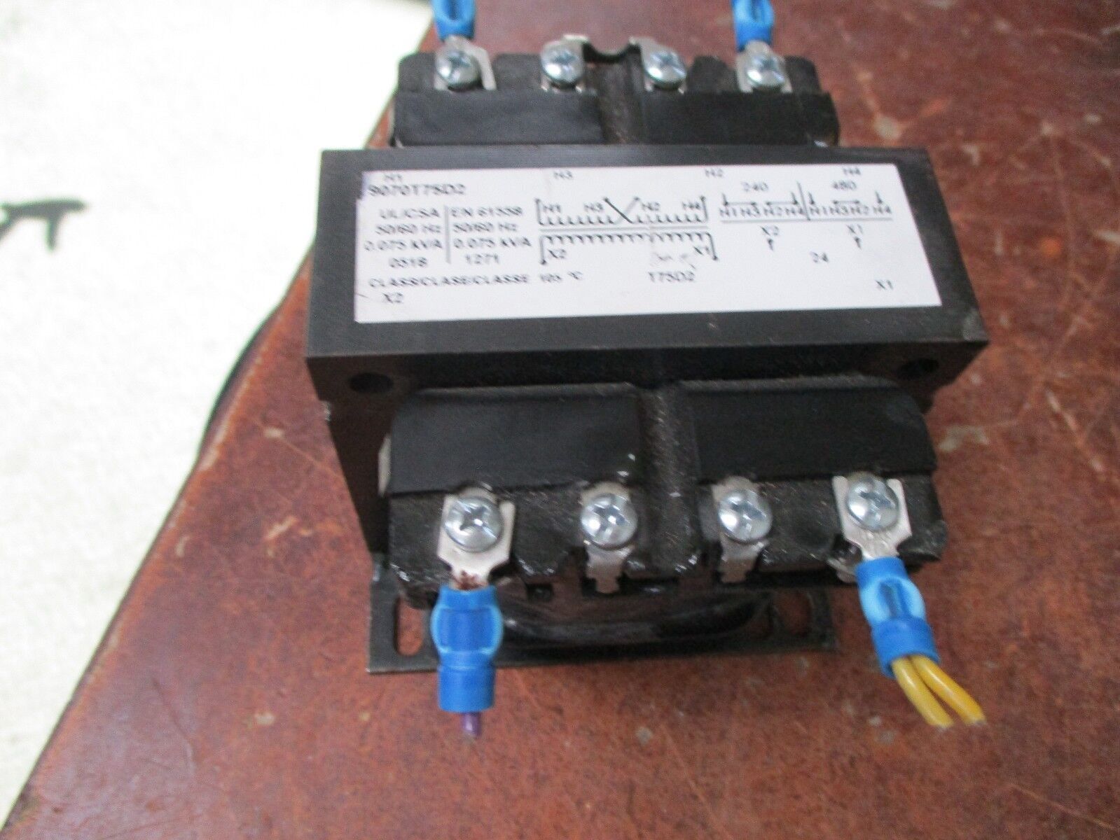 Square D Transformer 9070T75D2 0.0075kVA Pri: 240/480V Sec: 24V 50/60Hz Used