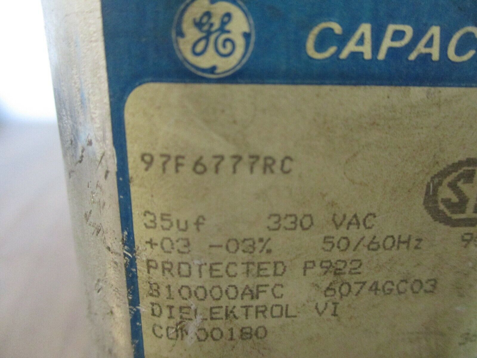 GE Capacitor 97F6777RC 35uF 330VAC 50/60Hz Used
