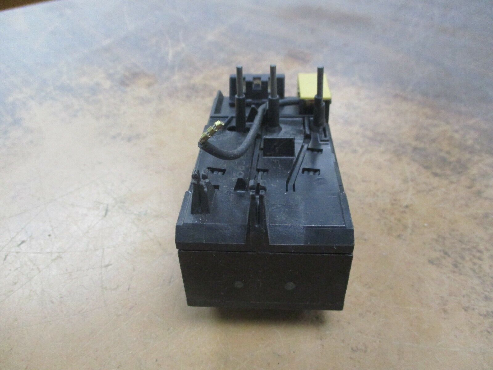 Allen-Bradley Solid State Overload 193-BSA 35 B Trip: 0.24-0.4A Used