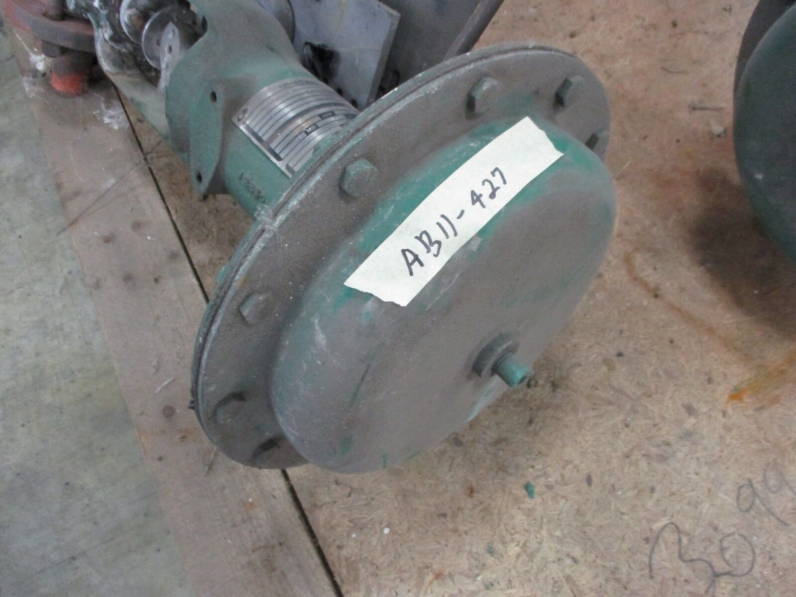 Fisher Diaphragm Control Valve w/ Positioner 667 / BFC Size 30 / 1" Used