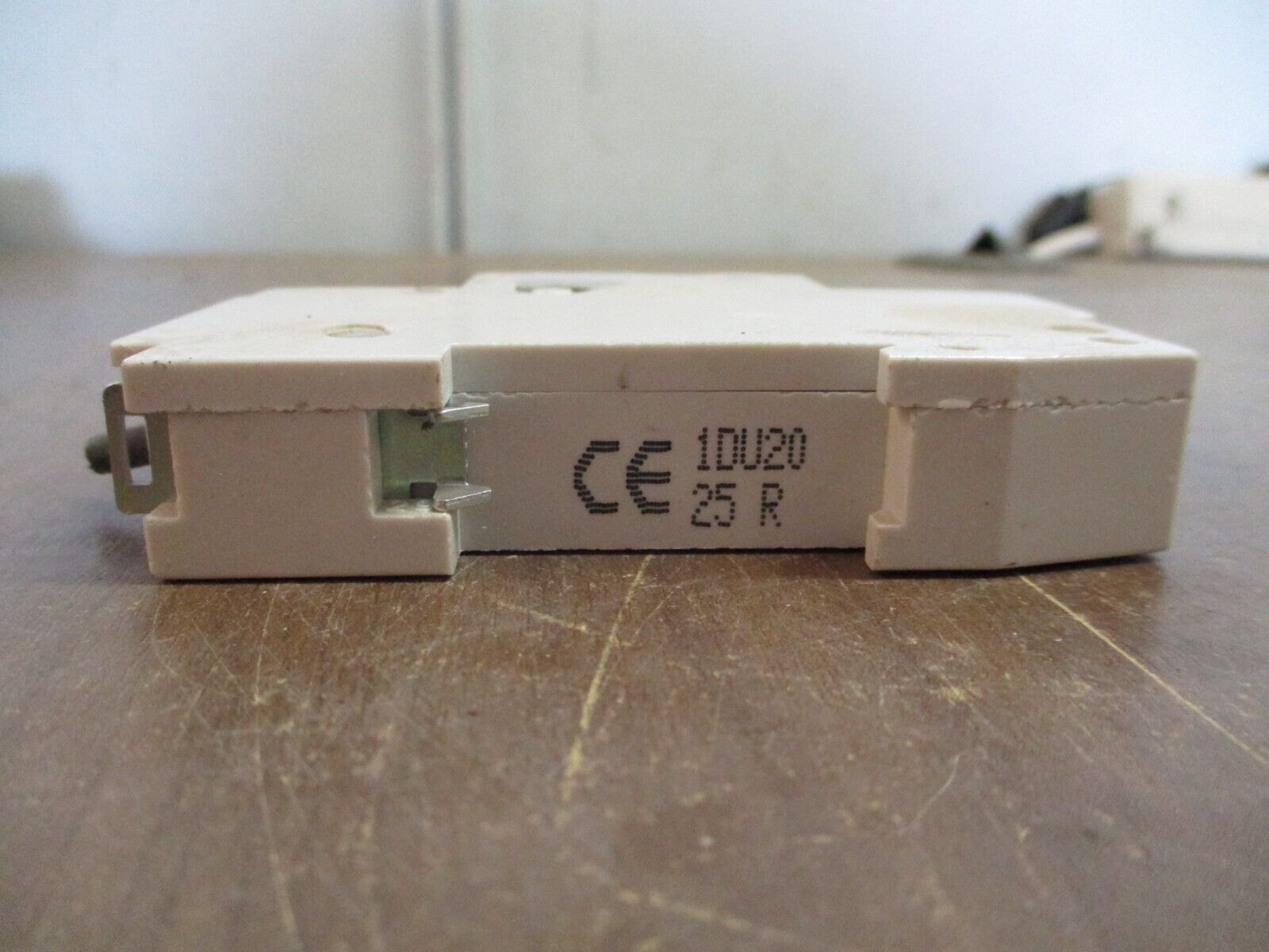 ABL Sursum Circuit Breaker 1DU20 277V 20A 1P Used