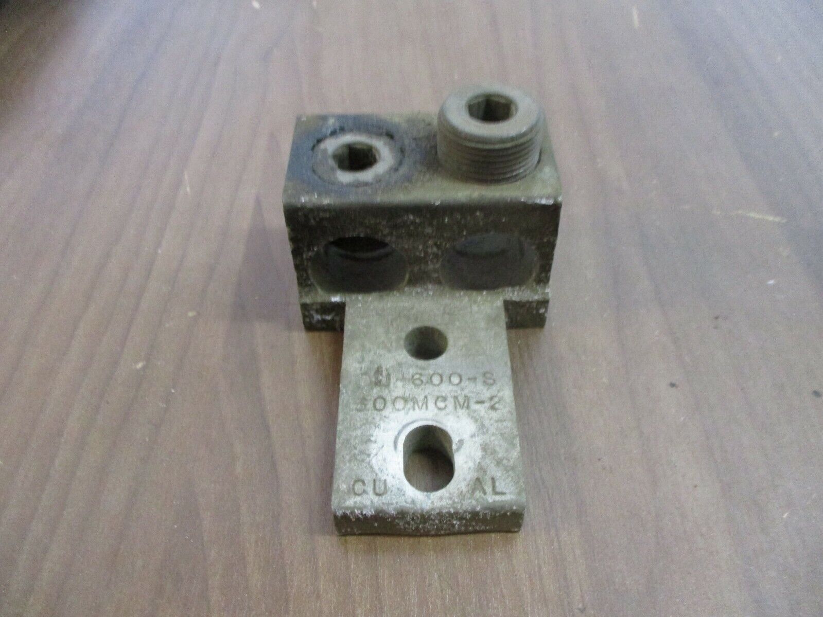 DCC Mechanical Lug DU-600-S 600MCM-2 *Lot of 3* Used