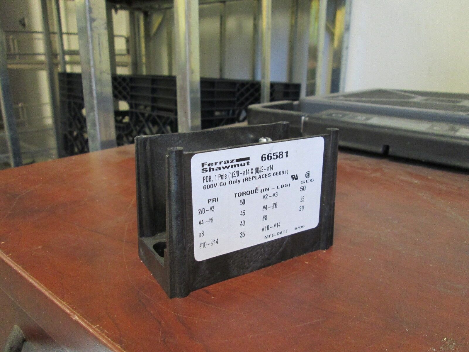 Ferraz Shawmut Terminal Block 66581 Line: (1) 2/0-#14 Load: (8) #2-#14 Used