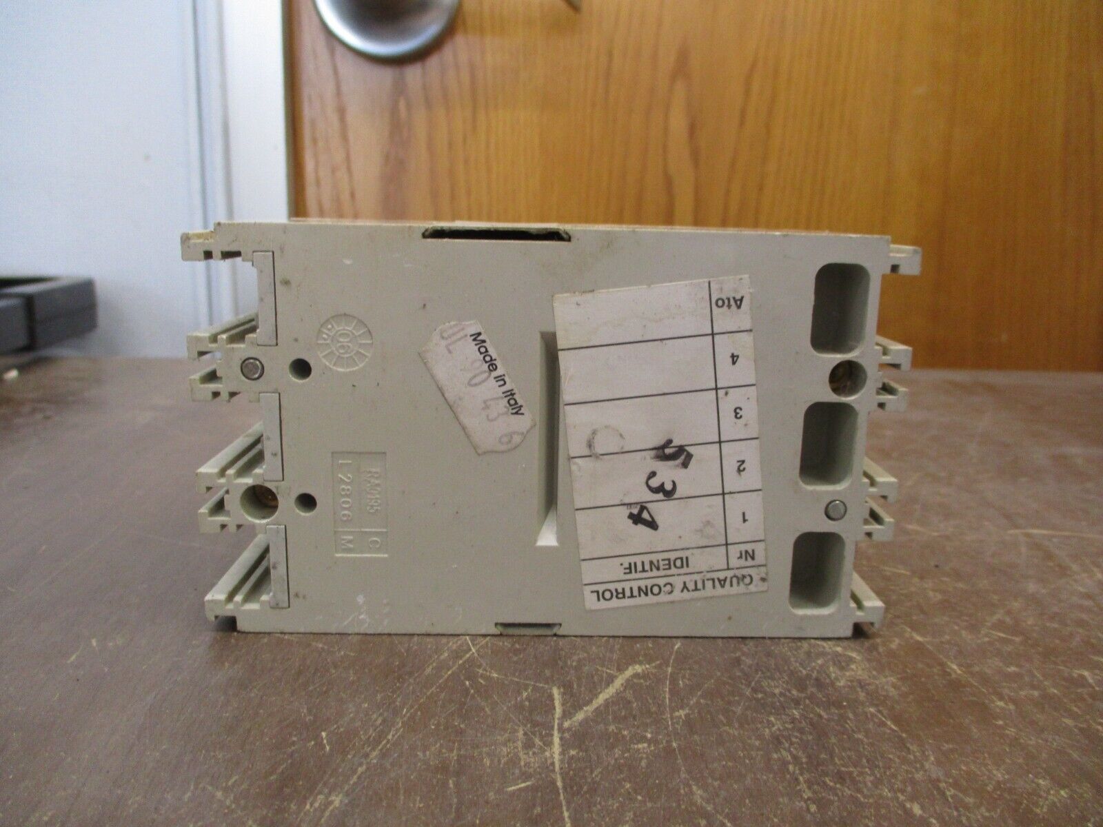 ABB Tmax Breaker Disconnect T1N 90 90A 600V 3P Used