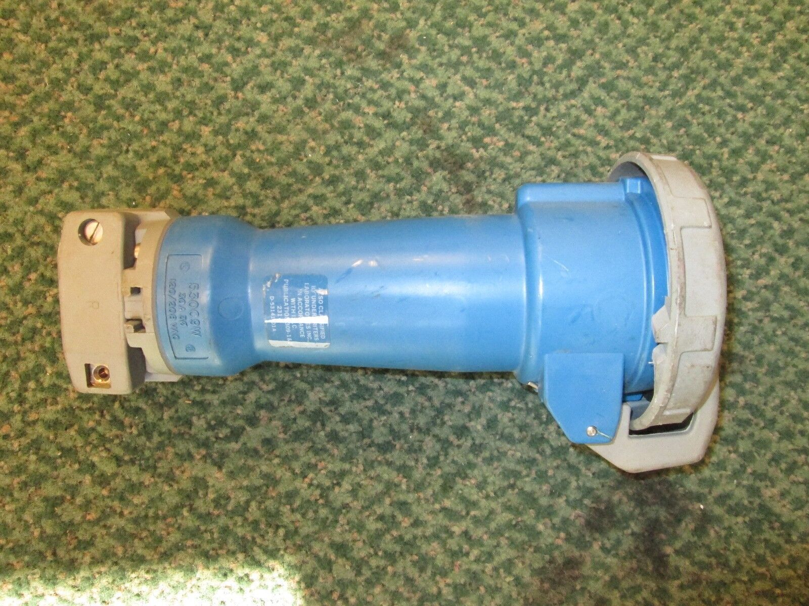 Hubbell Connector 530C9W 30A 120/208V 4P 5W 3Ph Watertight Used