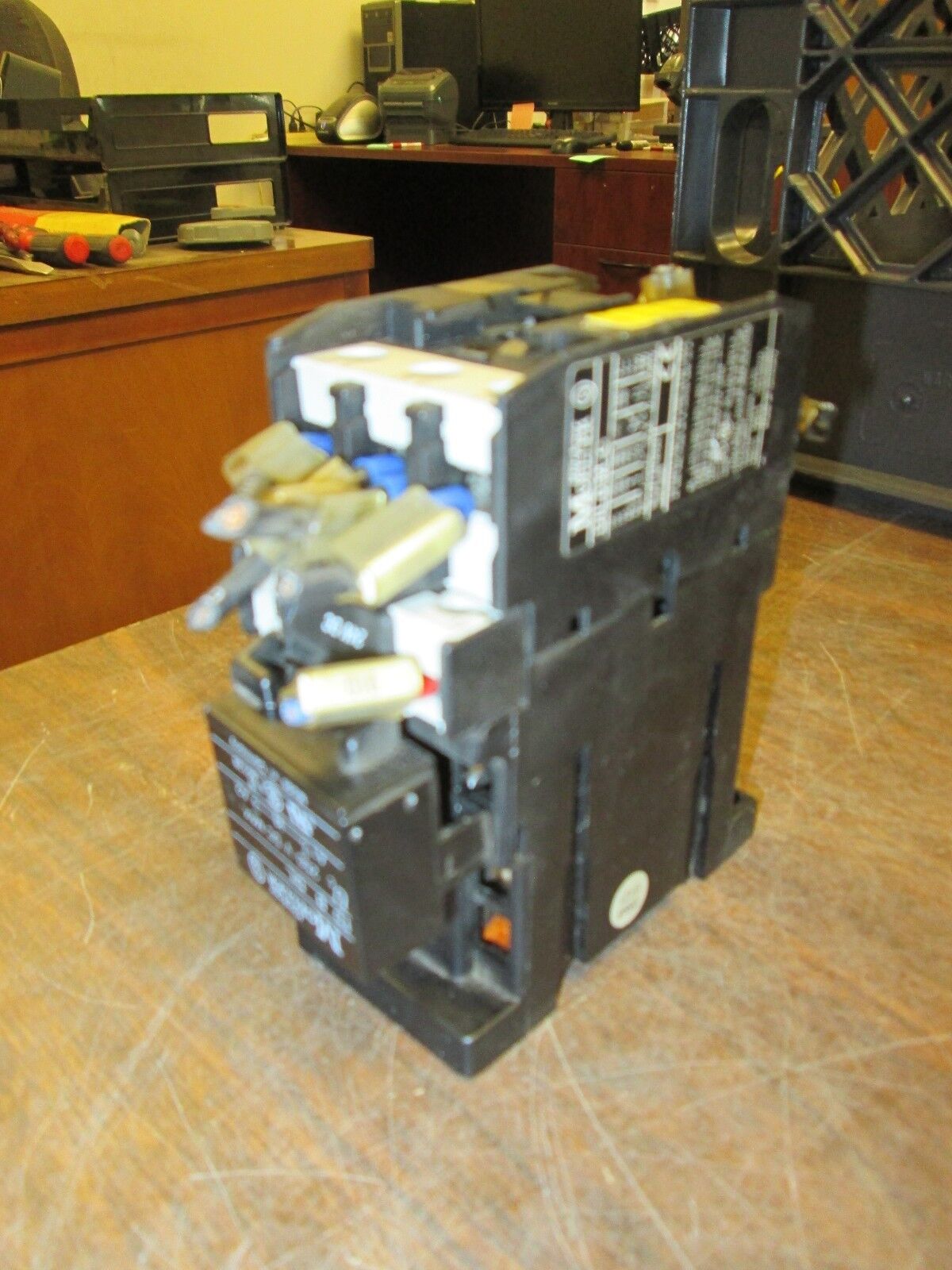 Klockner Moeller Contactor DIL0M-G 24VDC Coil 35A 600V Used