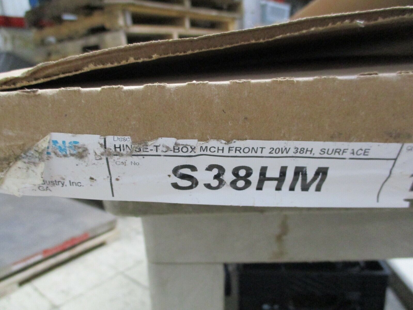 Siemens Breaker Panel Cover S38HM Hinge-to-Box Size: 38" Surface Mount