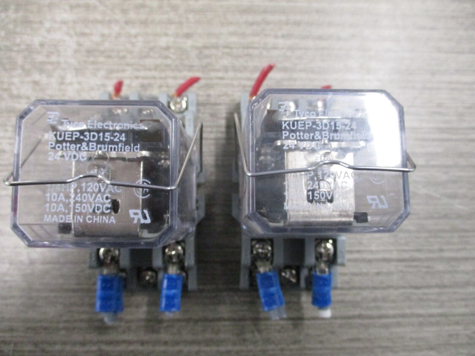 Tyco /Potter & Brumfield Relay W/Base KUEP-3D15-24 24VDC * Lot of 2 * Used