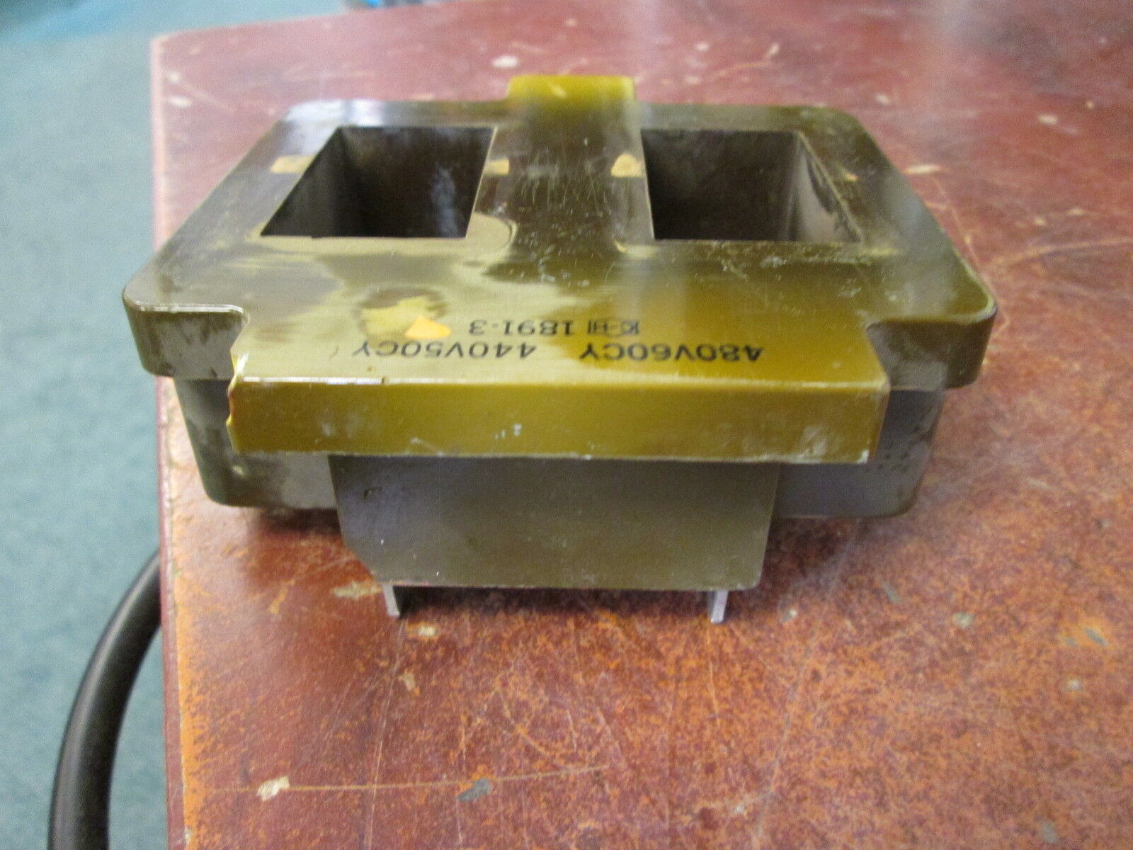 Cutler-Hammer Magnetic Coil 1891-3 480V@60Hz 440V@50Hz "Chipped" Used