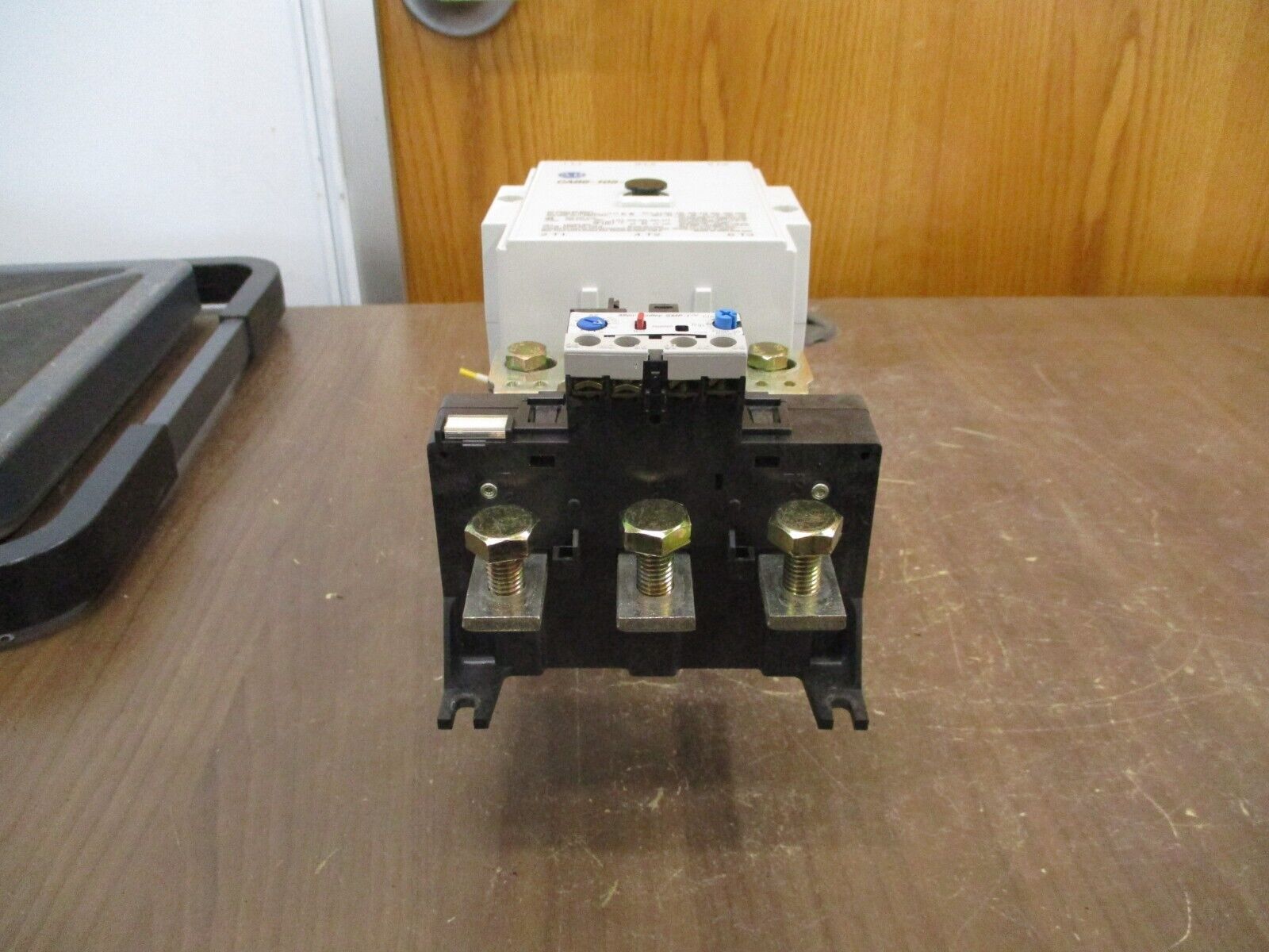 Allen-Bradley Starter CAB6-105-EI / 193-A5M5 380-400V Coil Trip: 57-180A 600V