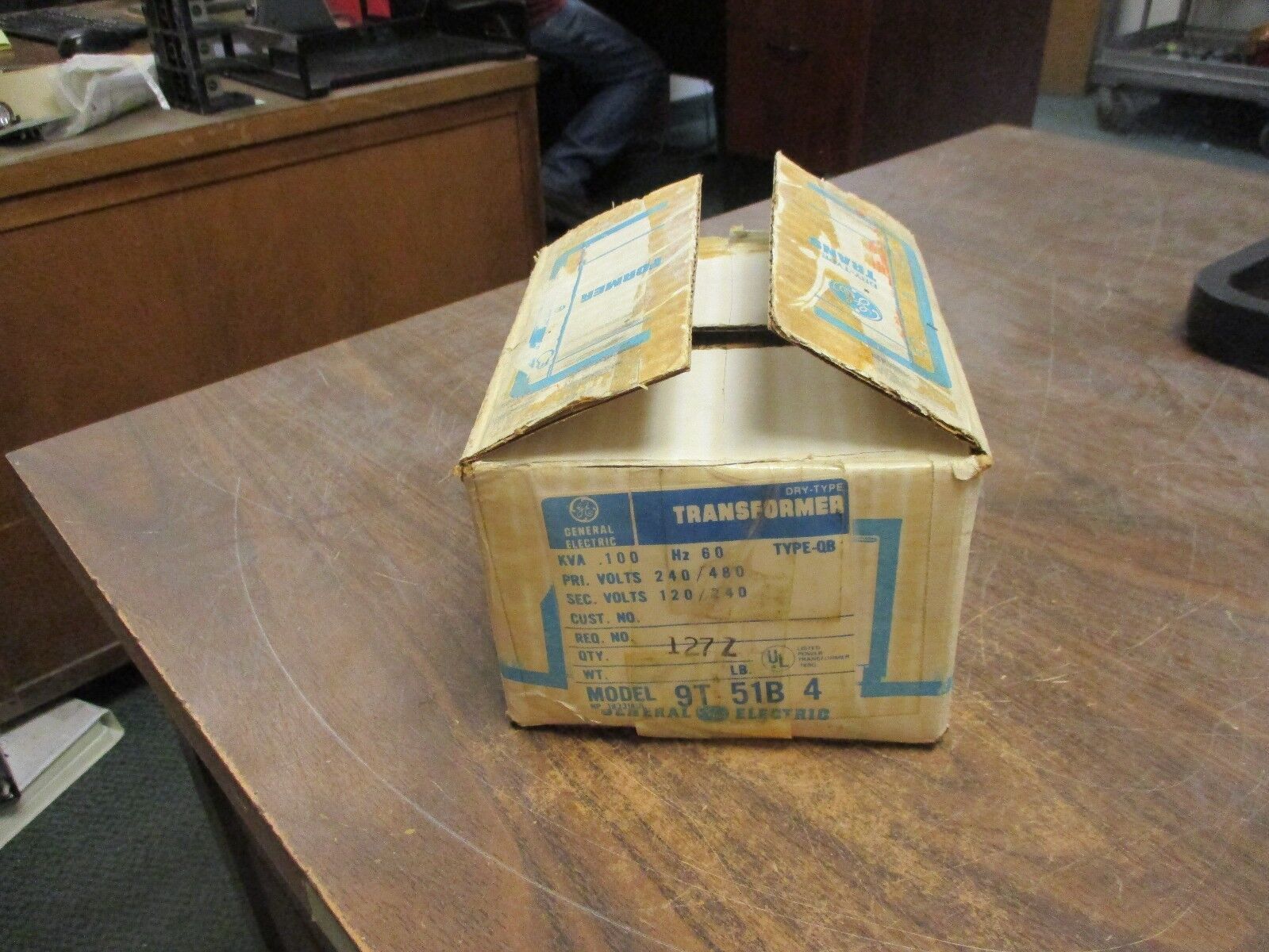 GE Type QB Transformer 9T51B4 0.100KVA Pri:240/480V Sec:120/240V 60Hz New