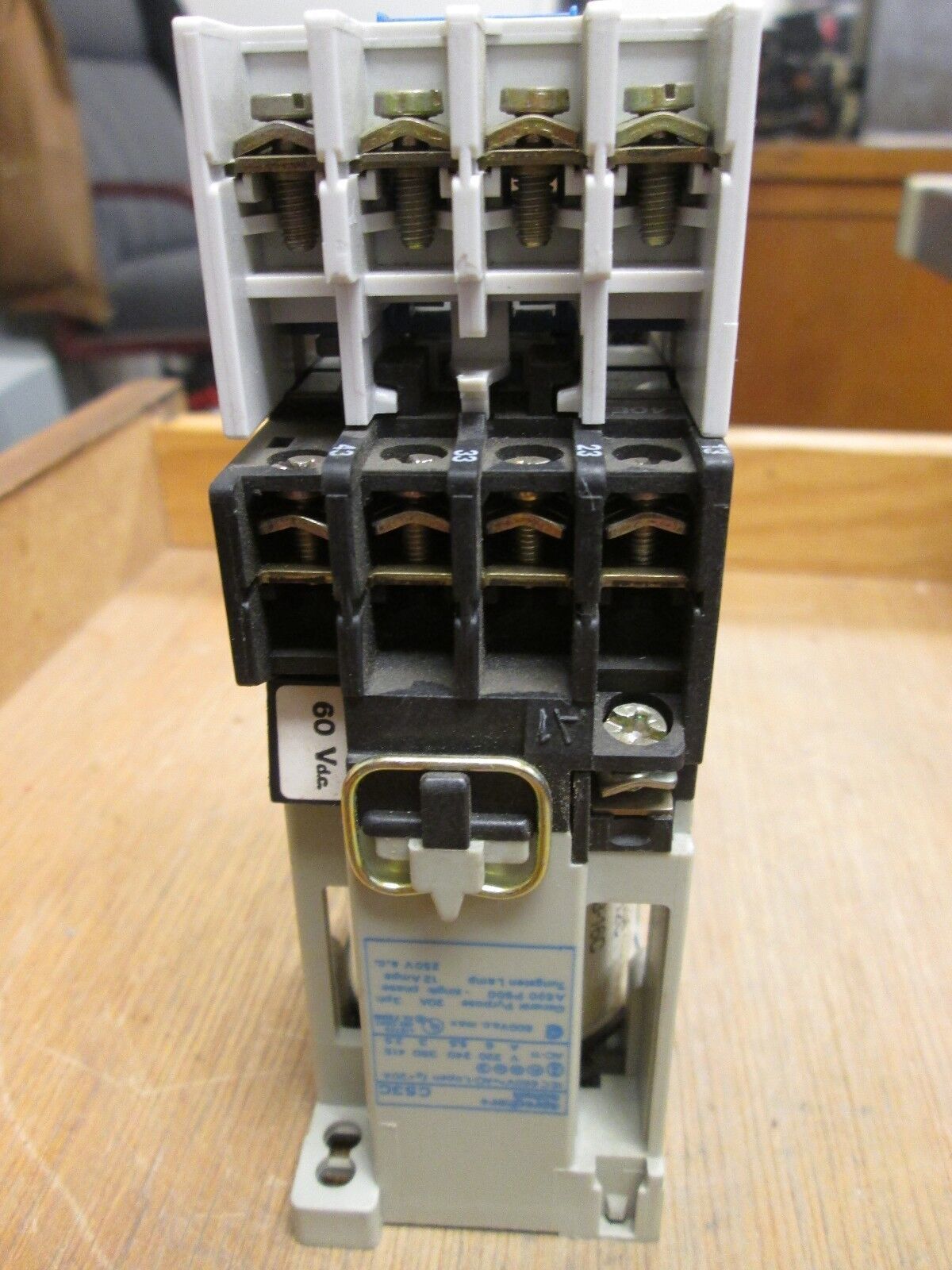 Sprecher + Schuh Contact CS3C 4 Pole Aux 60VDC coil Used