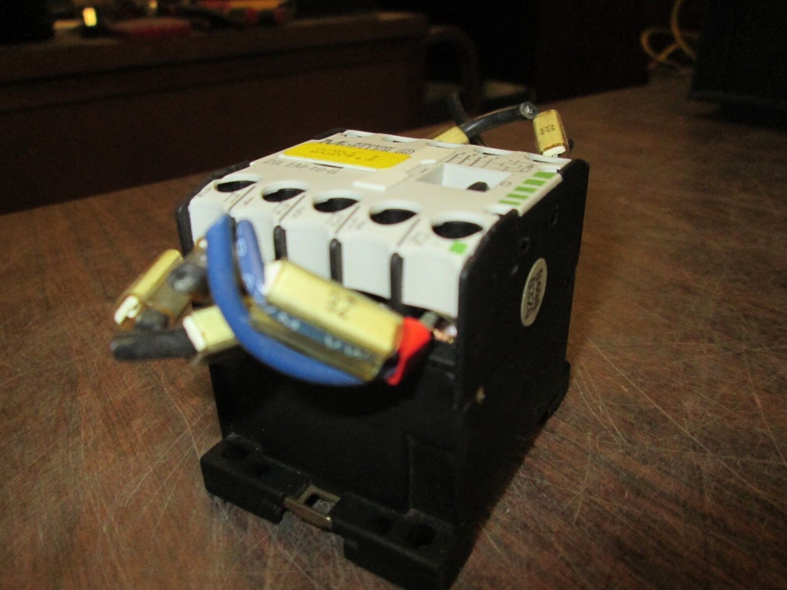 Klockner Moeller Contactor DIL EM-10-G 15A 600V Lots of 2 Used