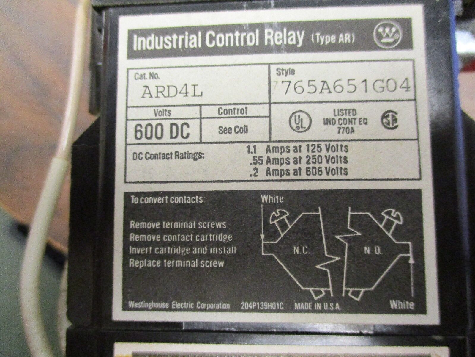 Westinghouse Control Relay w/ 4-Pole Adder ARD4L 24VDC Coil 600VDC Used