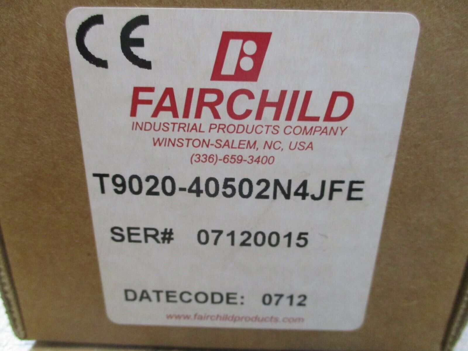 Fairchild T9000 Series Digital Electronic Pressure Controller, T9020-40502N4JFE