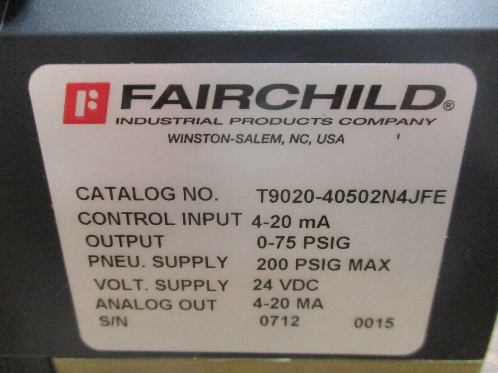 Fairchild T9000 Series Digital Electronic Pressure Controller, T9020-40502N4JFE