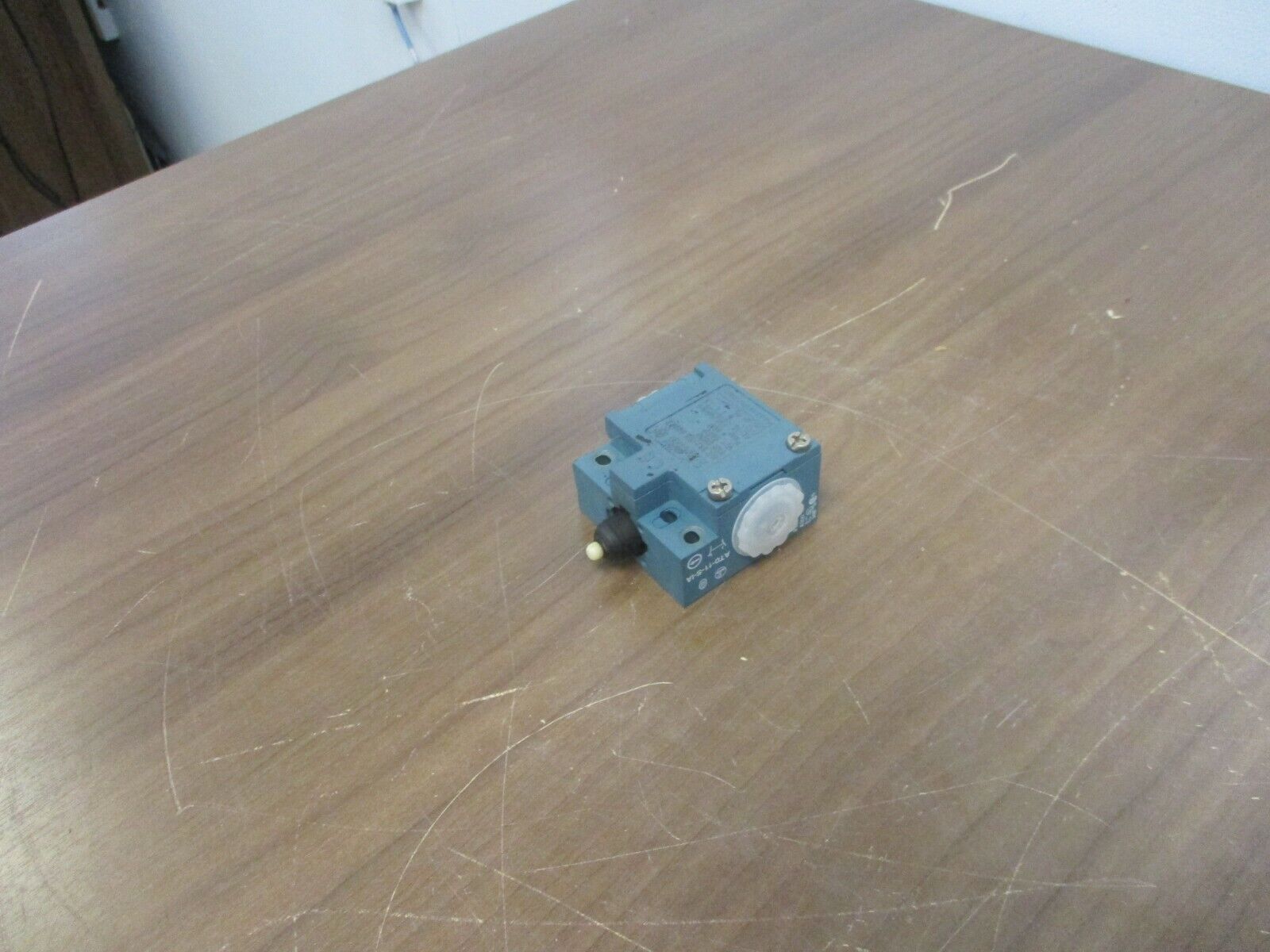 Klockner Moeller Relay VDE 0660 230/400V 6/4A Used