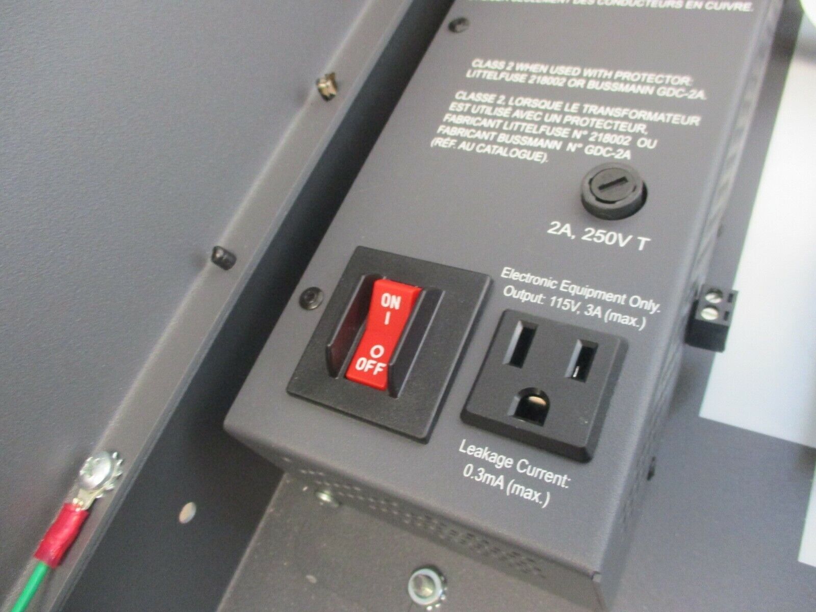 Liebert Liqui-Tect Panel LPL1150 115VAC 50/60Hz 4A 460VA Used