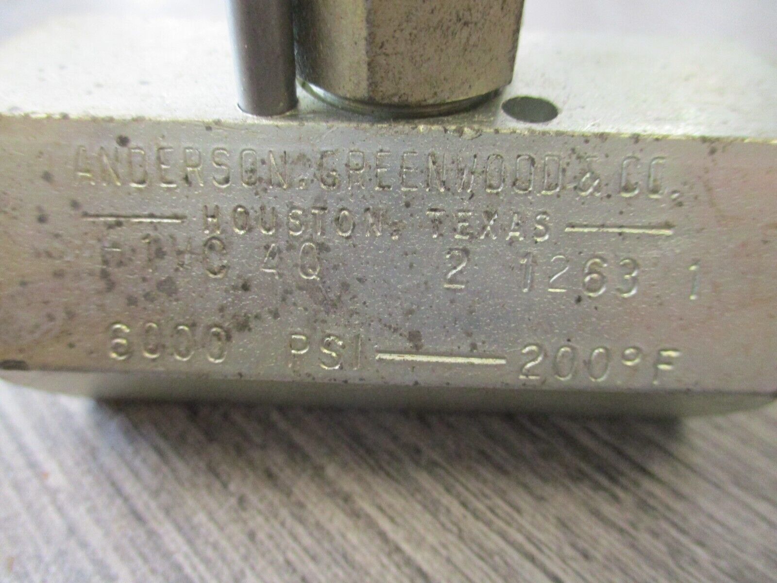 Anderson Greenwood HTVC 40 Needle Valve 2-1263-1 6,000 PSI 200 Degrees F Used.