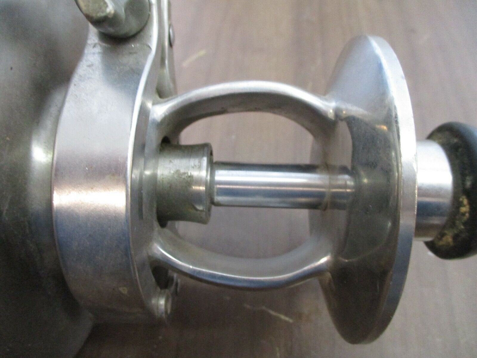 Tri-Clover Tri-Flo Valve Actuator 361-10-A210-1½ Stainless Steel Used