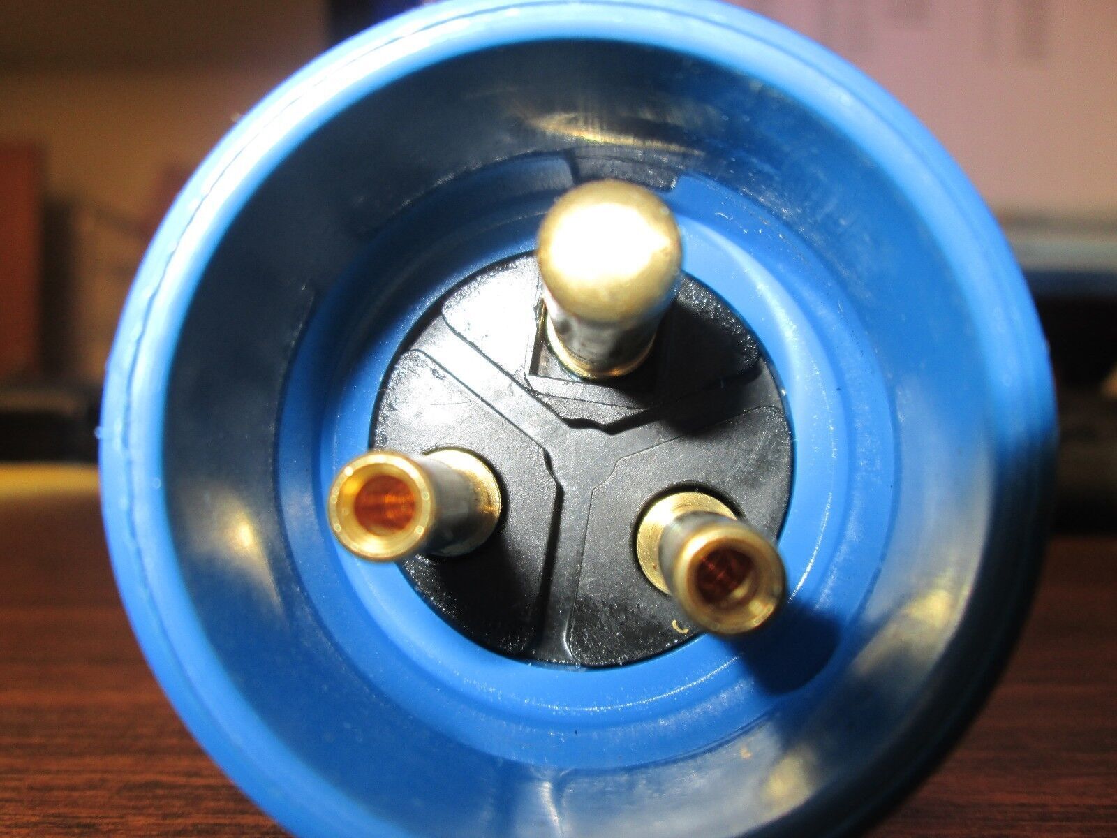 Russellstoll Plug & Connector Set 3913 3720DP/0455 20A 250VDC/600VAC 2P Used