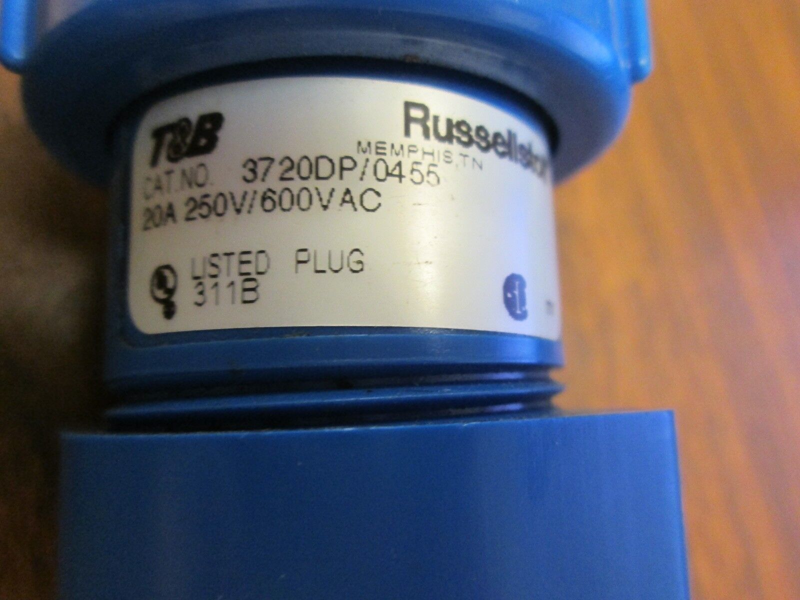 Russellstoll Plug & Connector Set 3913 3720DP/0455 20A 250VDC/600VAC 2P Used
