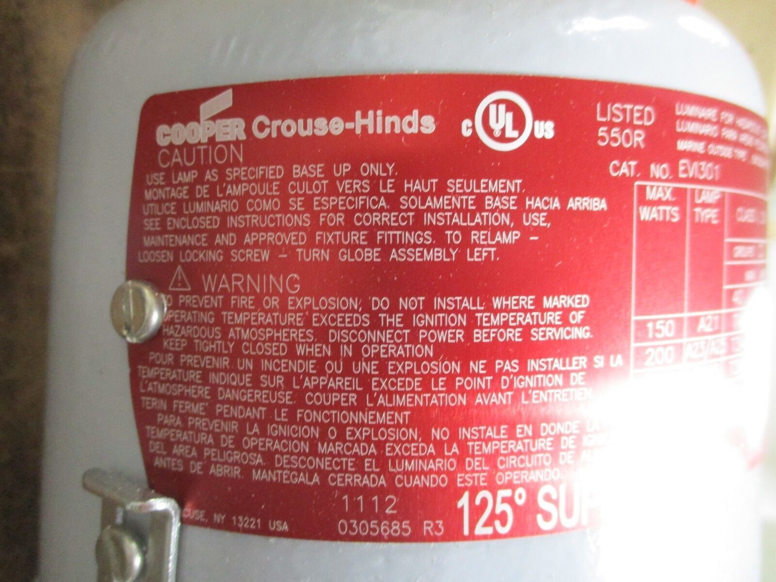 Cooper Crouse-Hinds Explosion Proof Incandescent Lighting Fixture EVI301 150W