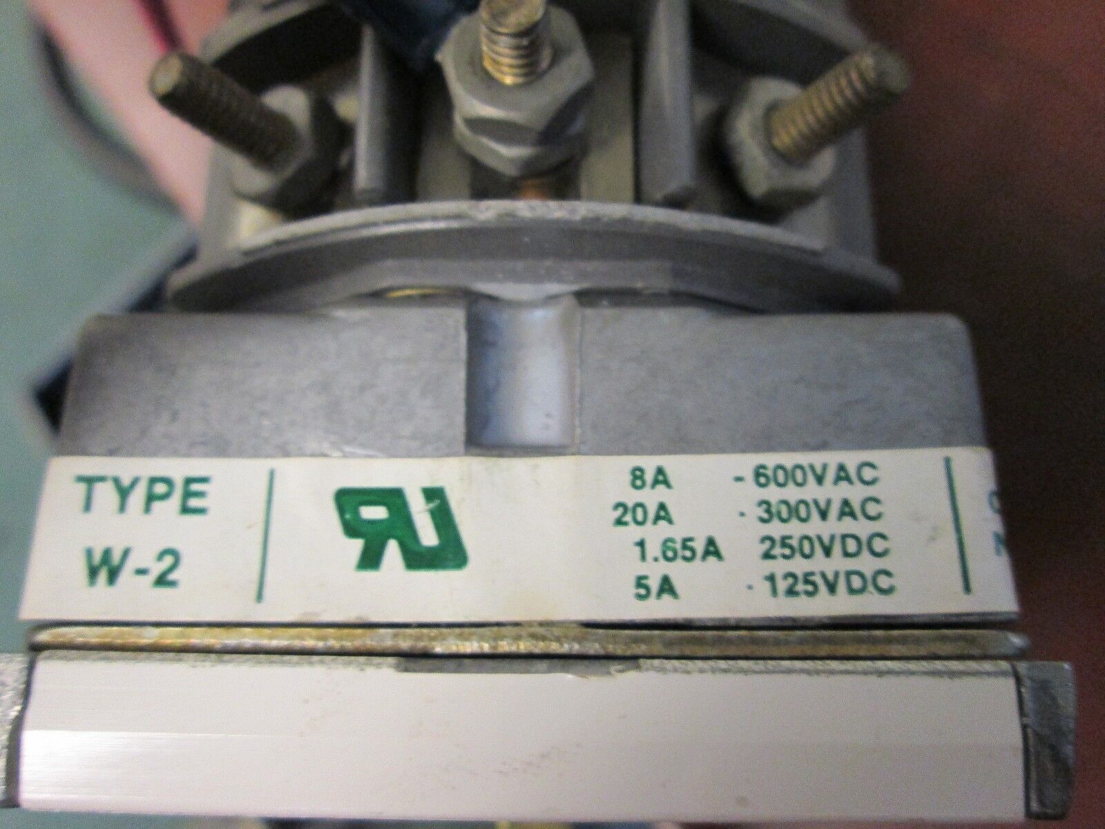 Electroswitch Type W-2 Rotary Switch 505A717G04 8A@600V Used