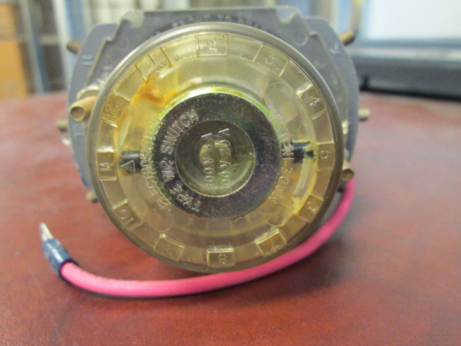 Electroswitch Type W-2 Rotary Switch 505A717G04 8A@600V Used