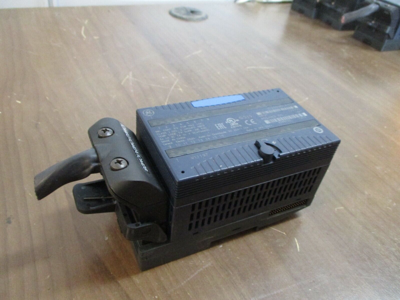 GE VersaMax Isolated Input Module IC200MDL632J 16PT 125VDC Used